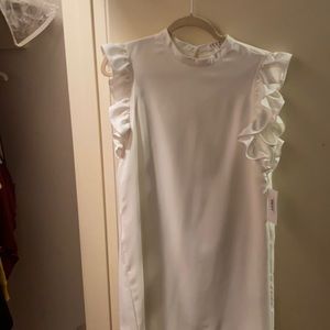 Gorgeous short white dress!!!